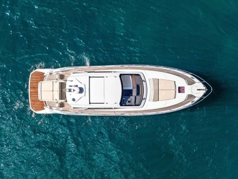 Yate de lujo para alquilar Juan-les-Pins al mejor precio