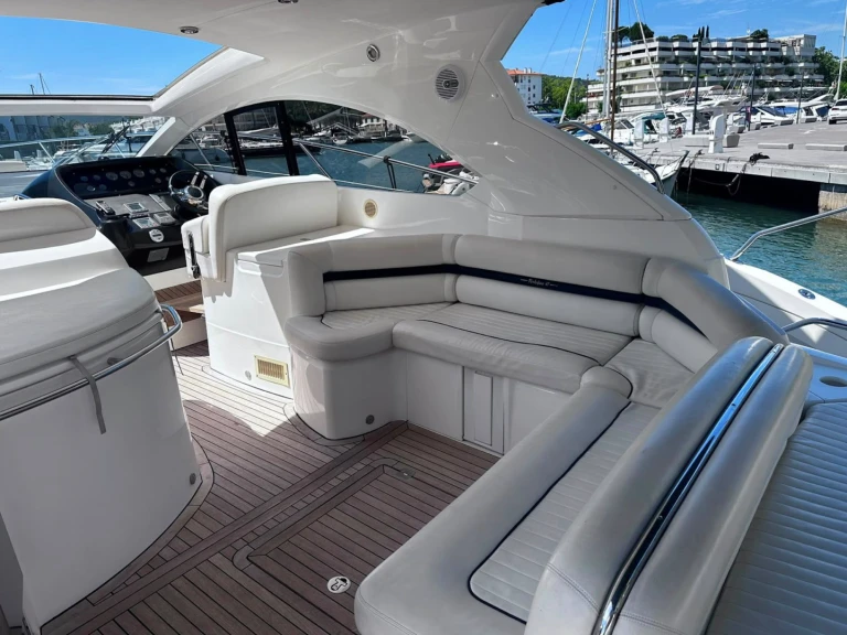 Alquiler de Lancha, con o sin patrón Sunseeker Castell-Platja d'Aro