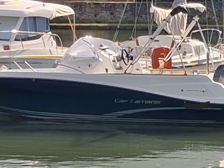 Jeanneau Cap Camarat 6.5 WA Serie 2 de alquiler a Auray