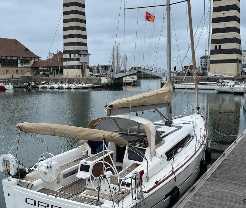 Alquiler de embarcaciones Fountaine Pajot Dufour 410 enLarmor-Plage en Samboat
