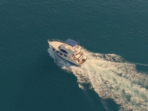 Alquiler Polignano a Mare - ASTINOR 36 fly en SamBoat