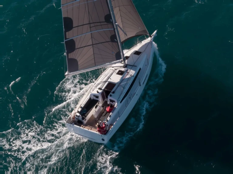 Alquiler Hyères - Jeanneau Sun Odyssey 380 en SamBoat
