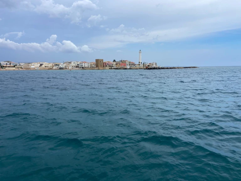 Alquiler de embarcaciones Menorquin-Yachts Menorquin 120 enMarina di Ragusa en Samboat
