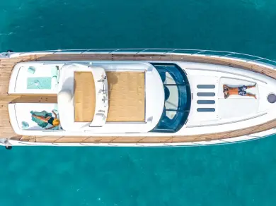 Alquiler de Yate de lujo, con o sin patrón Princess Ibiza (Ciudad)