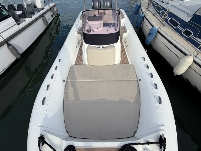 Alquiler de barcos Francia barato de Capelli 1000 WA