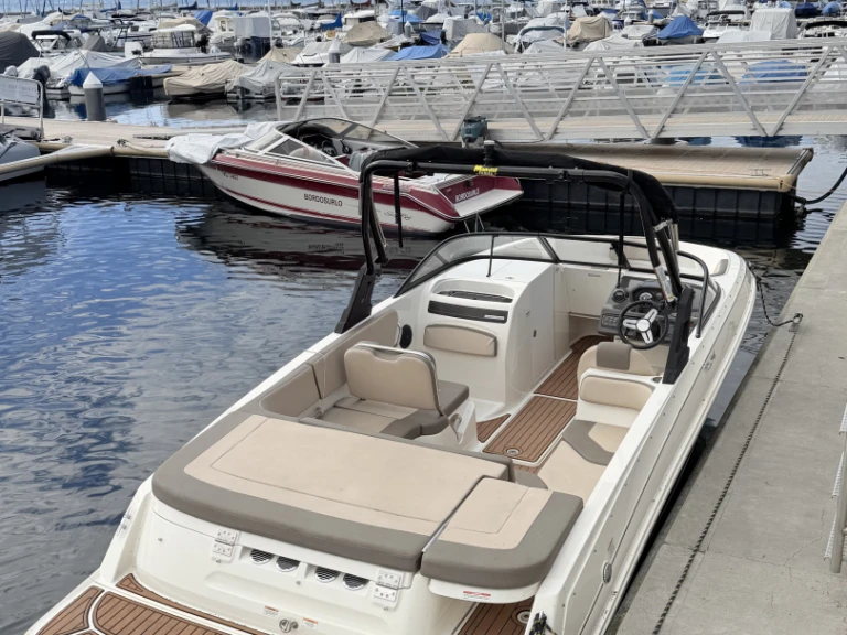 Bayliner VR6E de alquiler a Rolle