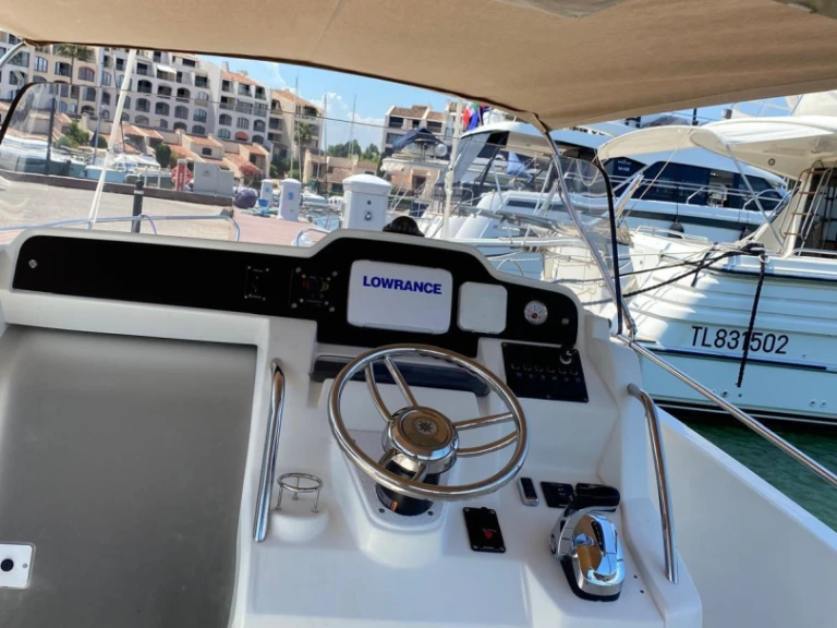 Alquiler de Lancha, con o sin patrón Jeanneau Saint-Tropez