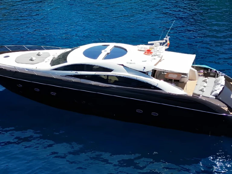 Alquiler de Sunseeker Predator 82 en Ibiza (Ciudad)