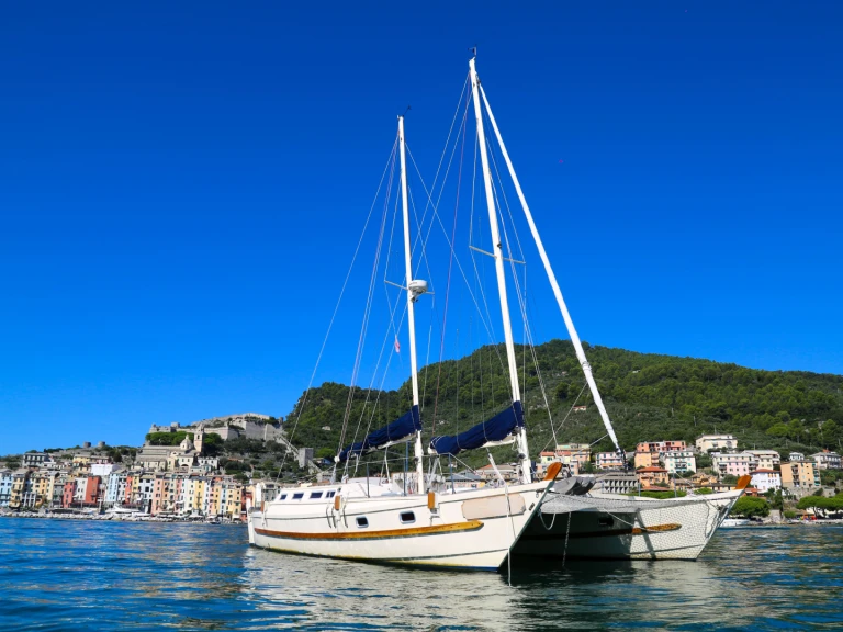 Alquiler de barcos La Spezia barato de Tiki 38