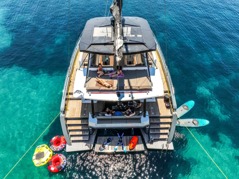 Alquiler de Catamarán, con o sin patrón  Lávrio