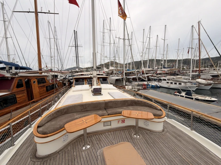 Velero para alquilar Bodrum al mejor precio