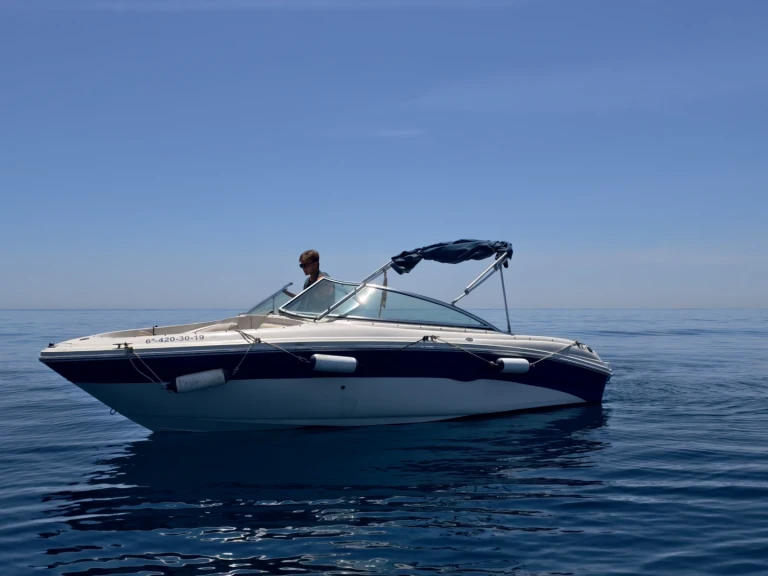 Alquiler de embarcaciones Sea Ray Sea Ray 200 Select enMarbella en Samboat