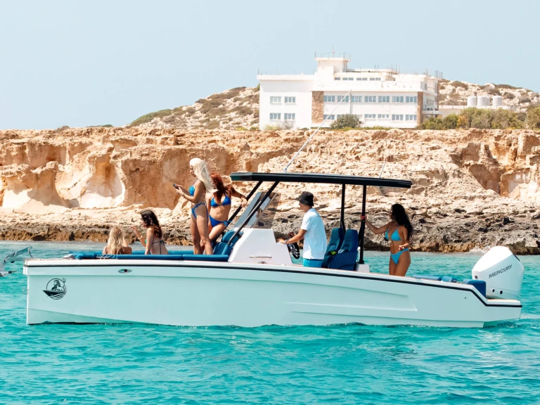 Lancha para alquilar Ayia Napa Marina al mejor precio