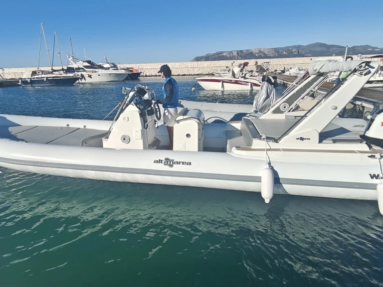 Alquiler de embarcaciones Altamarea Wave 27 enBalestrate en Samboat