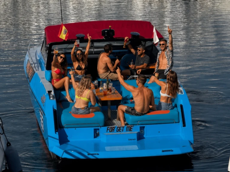 Alquiler de barcos Marbella barato de Altura 47