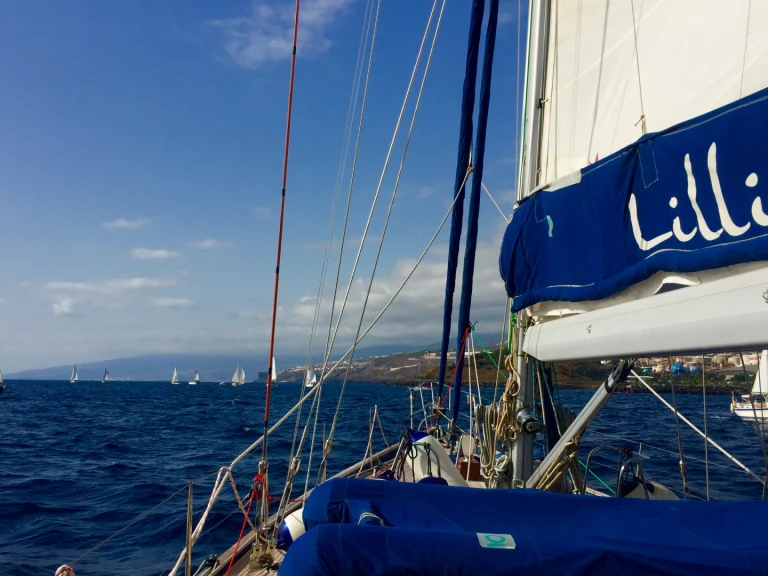 Yate de lujo para alquilar Puerto de Alicante al mejor precio