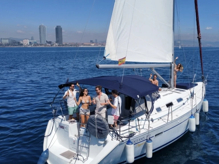 Alquiler de embarcaciones Bénéteau Oceanis 393 Clipper enBarcelona en Samboat