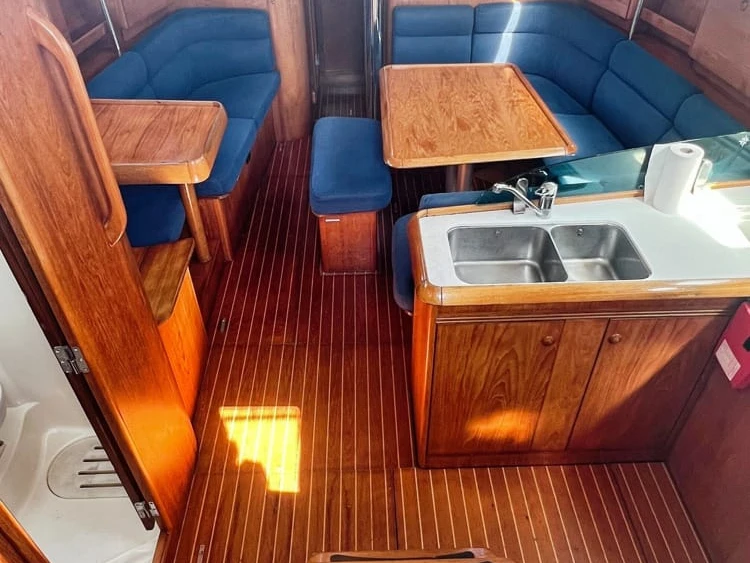Alquiler de Velero, con o sin patrón Jeanneau Nice