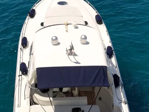 Alquiler de Mano Marine Mano Marine 38.50 en Nápoles