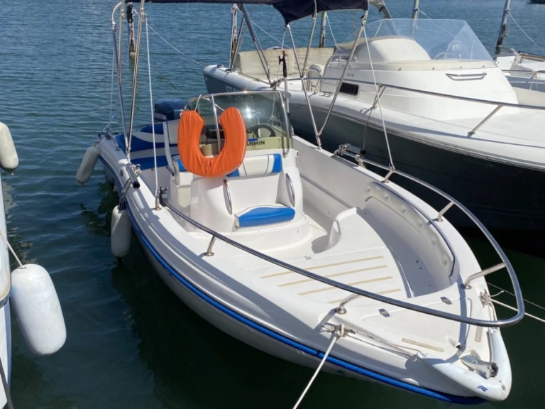 Lancha para alquilar Port-Camargue al mejor precio