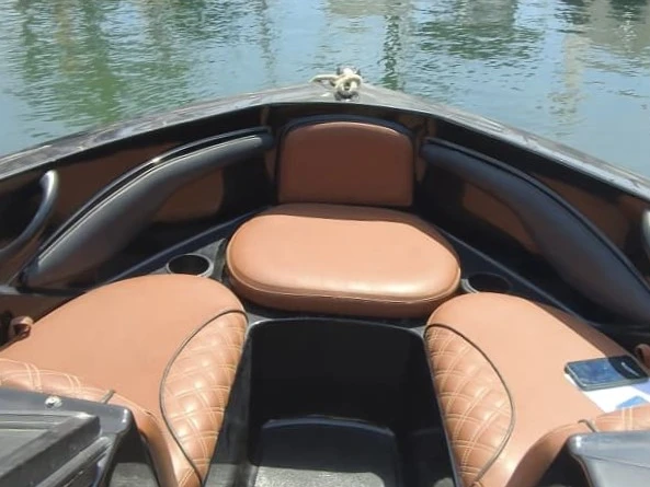 Alquiler de embarcaciones Monterey 180 enMarbella en Samboat