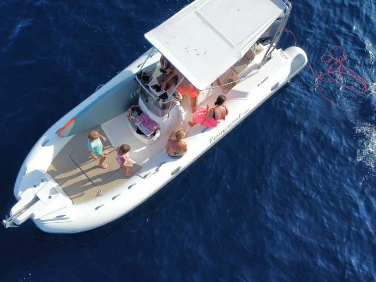 Alquiler de barcos Golfe-Juan barato de Tempest 700 Sun