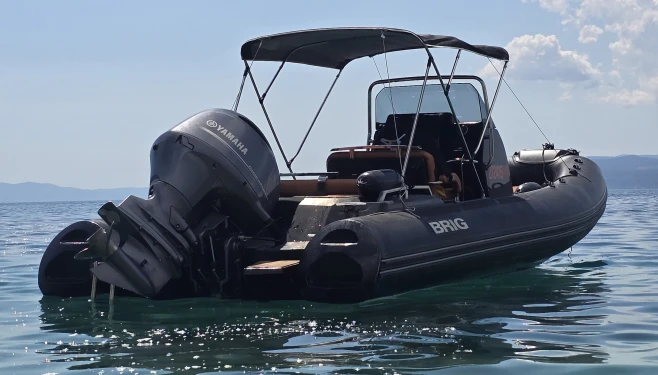 Brig Eagle 6.7 de alquiler a Makarska