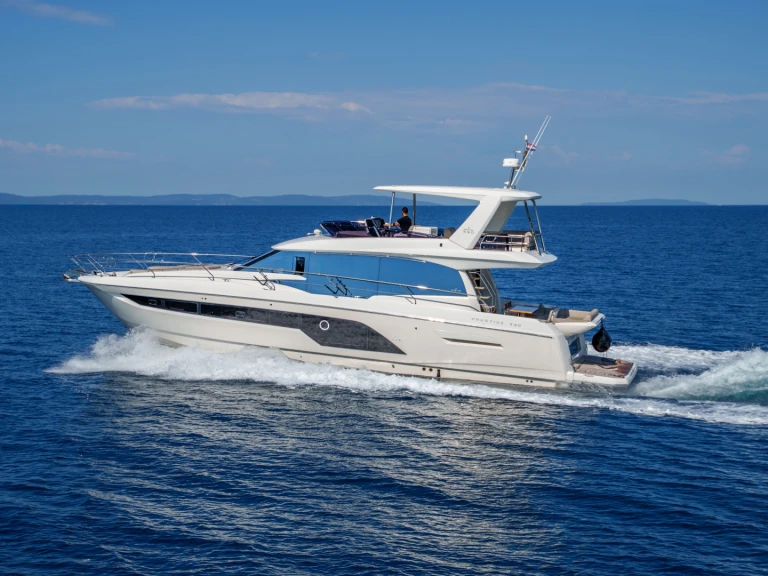 Alquiler de Jeanneau Prestige 590 en Podstrana