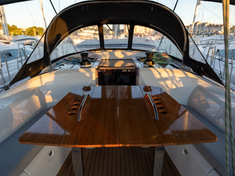 Alquiler Velero en Biograd na Moru - Elan Elan E6