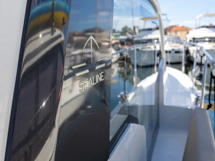 Alquiler Lancha en Biograd na Moru - Sealine Sealine C335