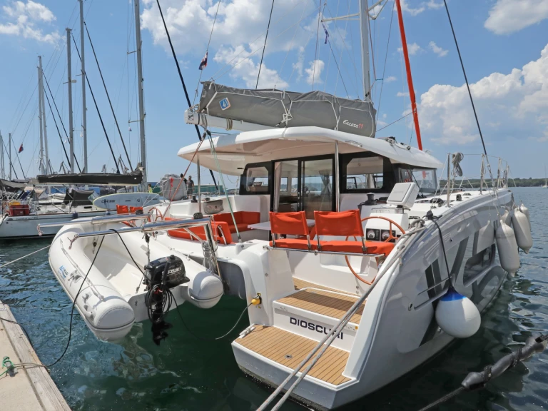 Alquiler de Excess Excess 11 en Pula