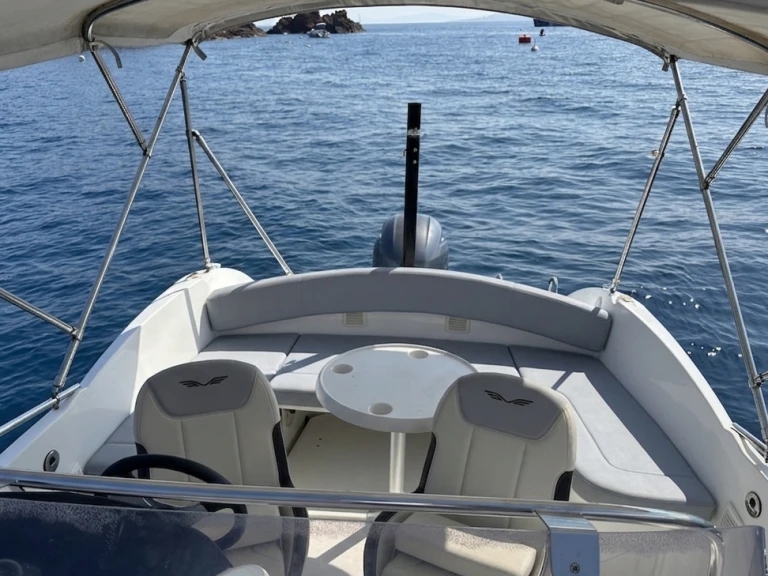 Alquiler Saint-Raphaël - Bénéteau Flyer 6.6 SUNdeck en SamBoat