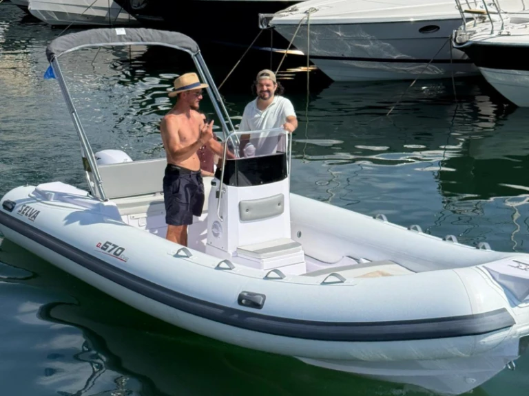 Alquiler de barcos Nápoles barato de Selva 570 Elegance