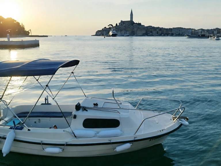Alquiler de Lancha, con o sin patrón Sportmare Rovinj
