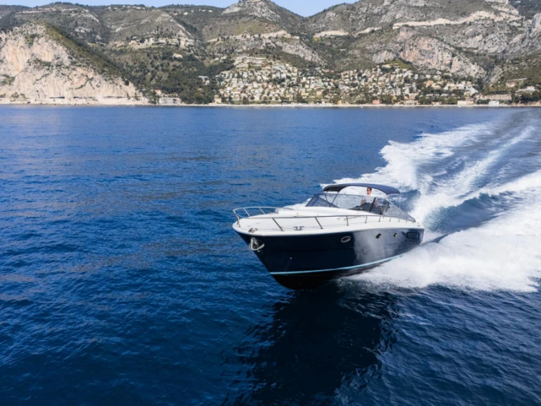 Alquiler de barcos Saint-Jean-Cap-Ferrat barato de Itama 40