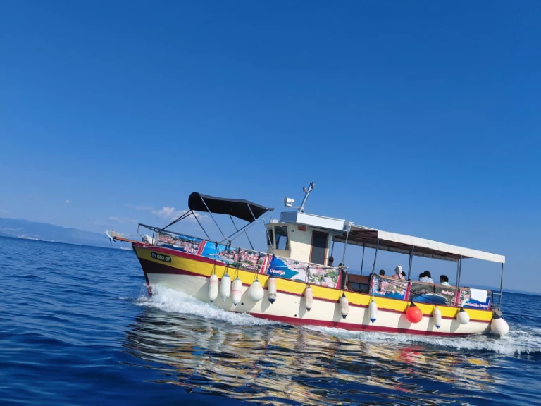 Alquiler Opatija - Custom Passanger en SamBoat