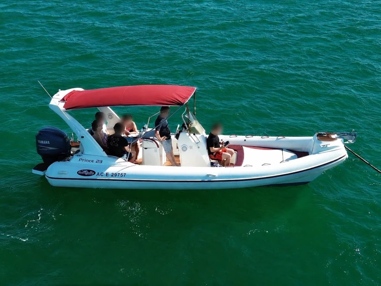Alquiler de embarcaciones Nuova Jolly Prince 23 enLe Canon en Samboat