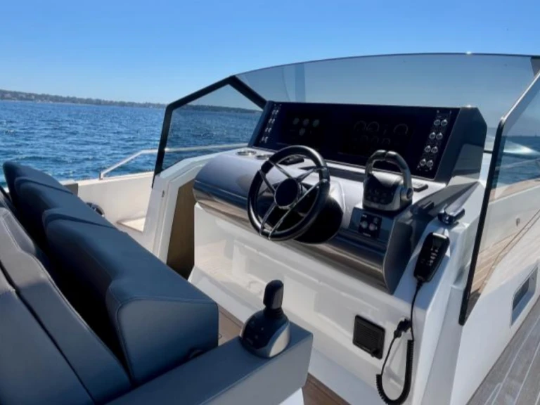 Alquiler de embarcaciones Fiart SEAWALKER 43 enGolfe-Juan en Samboat