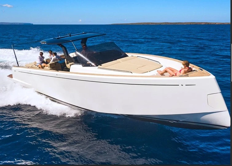 Alquiler de Pardo Yachts Pardo 43 en Juan-les-Pins