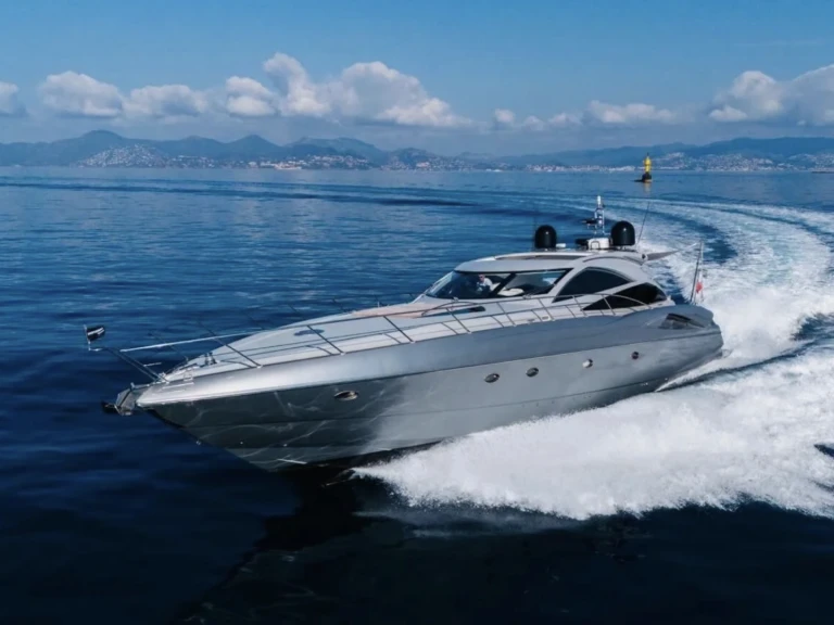 Alquiler Yate de lujo Sunseeker con o sin  título de navegación