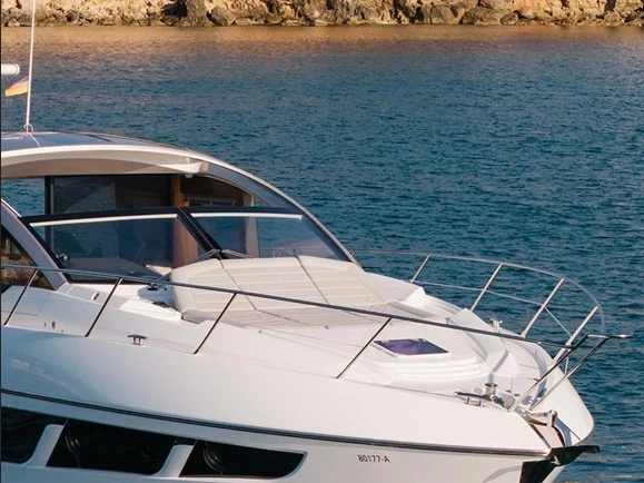 Alquiler de embarcaciones Sunseeker Predator 57 enAntibes en Samboat