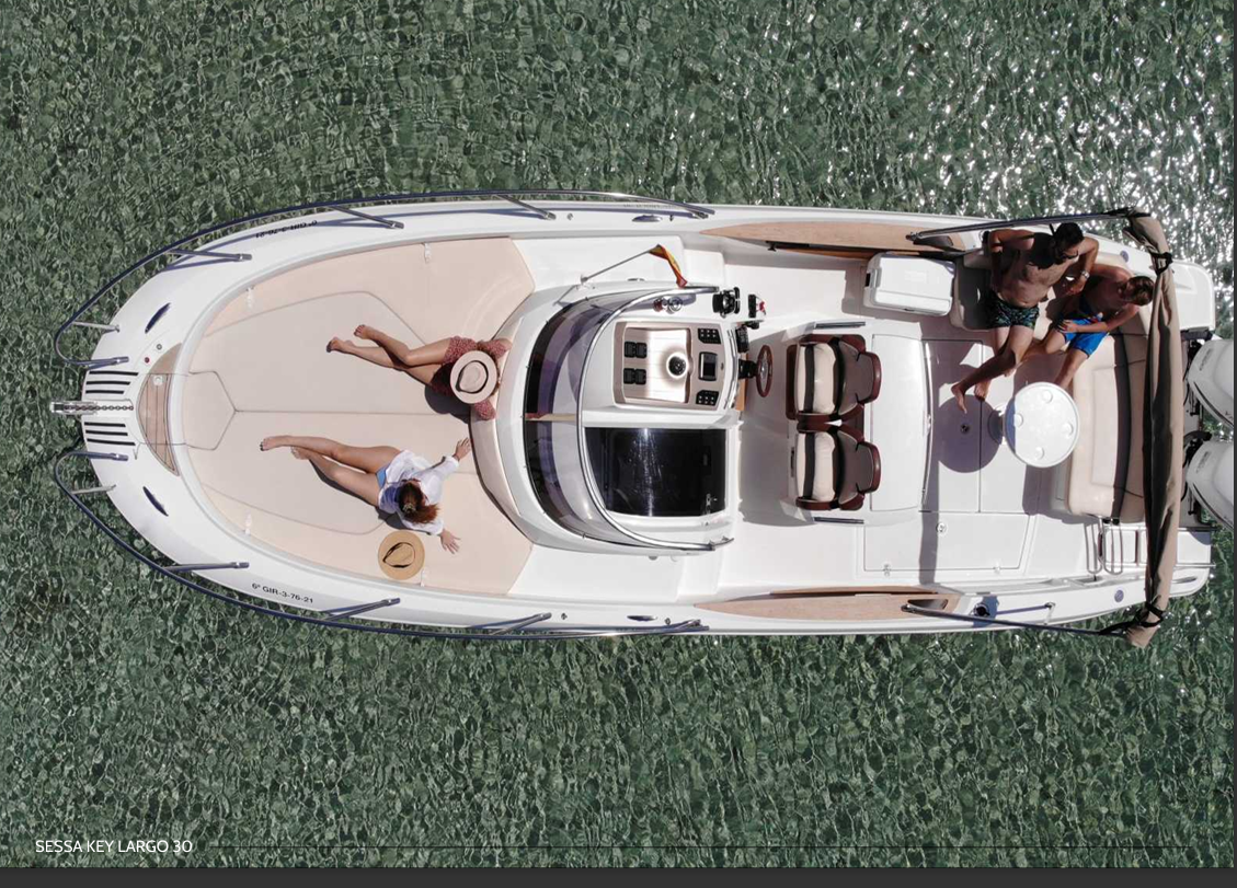 Alquiler de embarcaciones Sessa Marine Key Largo 30 enIbiza (Ciudad) en Samboat