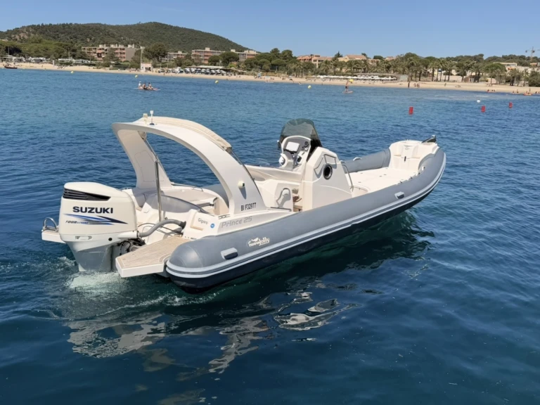 Alquiler de embarcaciones Nuova Jolly Prince 25 Luxe enFrancia en Samboat