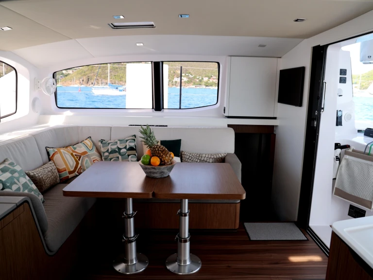 Alquiler Catamarán Outremer con o sin  título de navegación