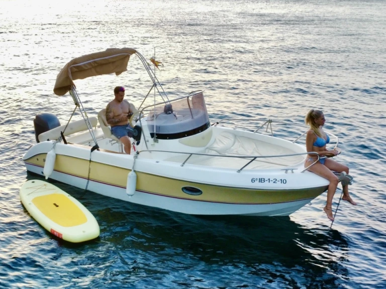 Alquiler de embarcaciones ASTUS BOATS 22 enSant Antoni de Portmany en Samboat