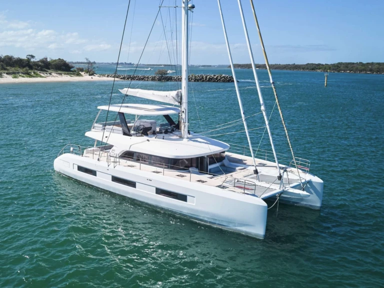 Alquiler de barcos Álimos barato de Lagoon Sixty 5