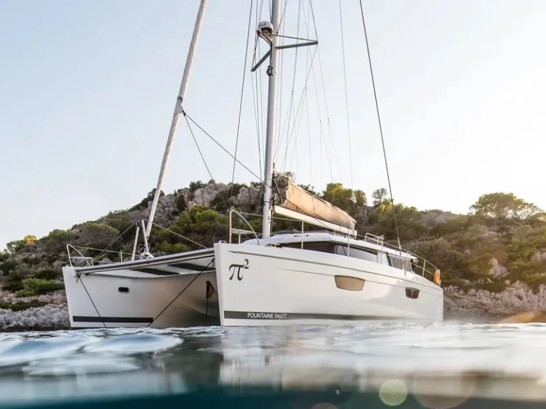 Alquiler Catamarán Fountaine Pajot con o sin  título de navegación