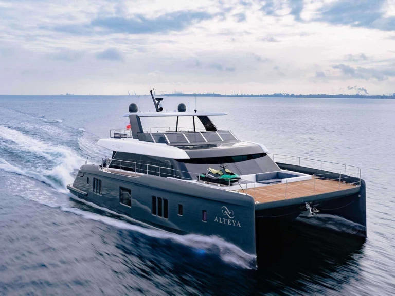 Sunreef Sunreef 70 Power de alquiler a Álimos