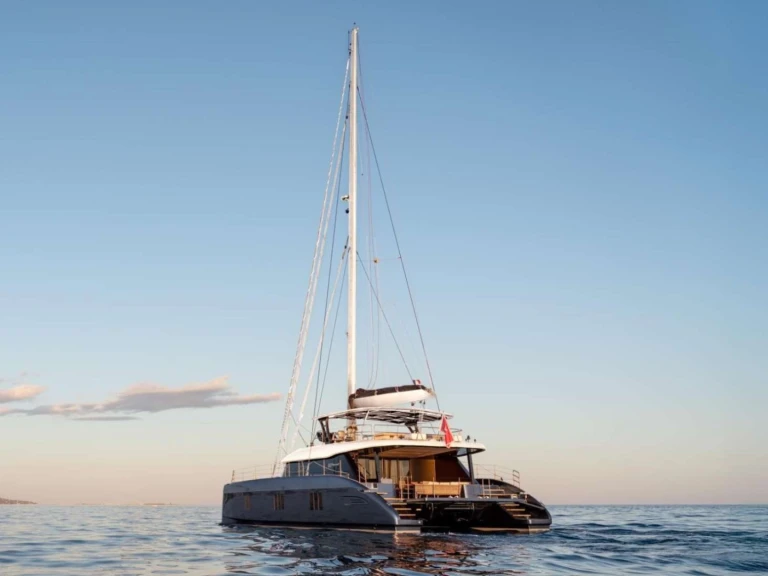 Alquiler de barcos Álimos barato de Sunreef 60