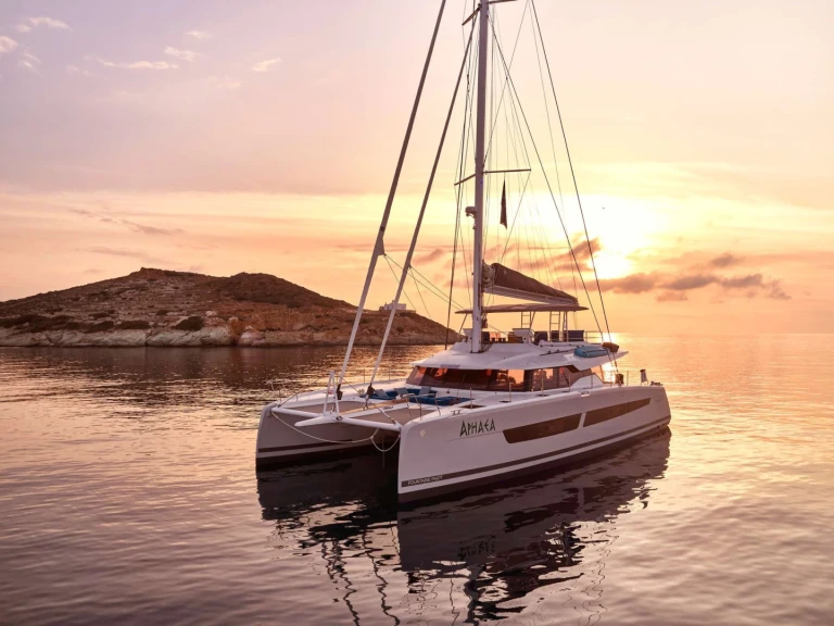 Alquiler de Fountaine Pajot Fountaine Pajot Alegria 67 (5 cab) en Néa Péramos